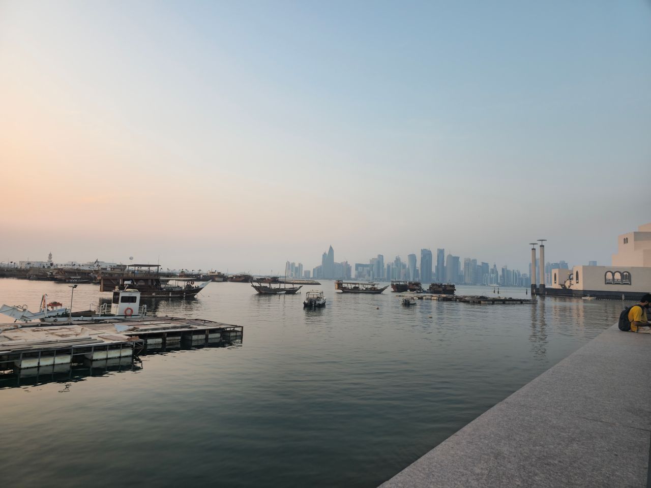 Skyline de Doha visto da Corniche